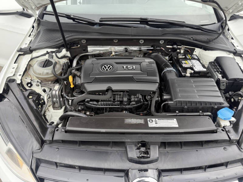 2015 Volkswagen Golf TSI S