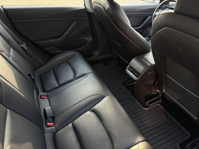 2020 Tesla Model 3 Standard Range Plus