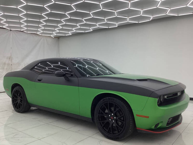 2017 Dodge Challenger SXT