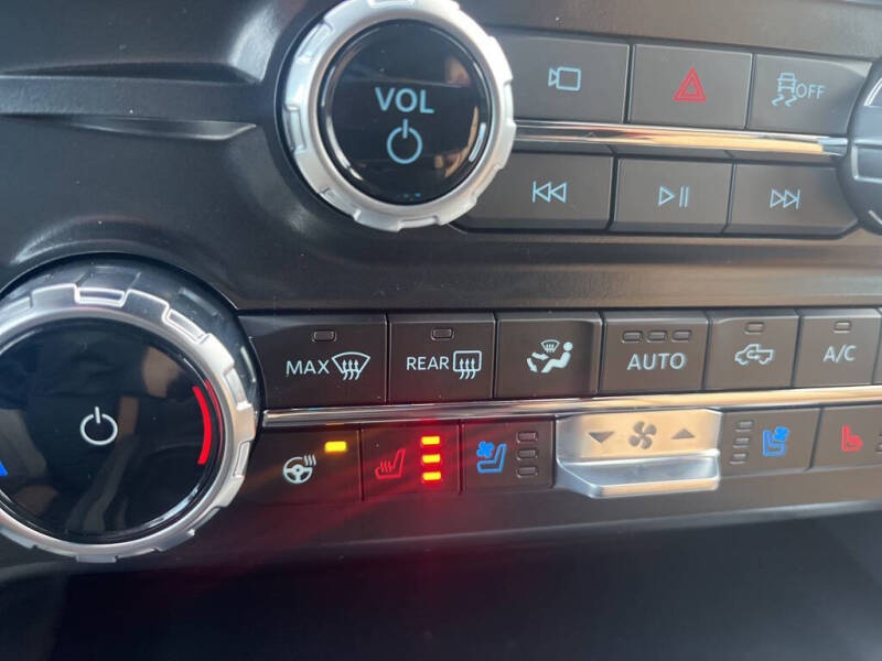 2026 Ford F-350 Super Duty Lariat