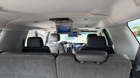 2018 Cadillac Escalade ESV Premium Luxury