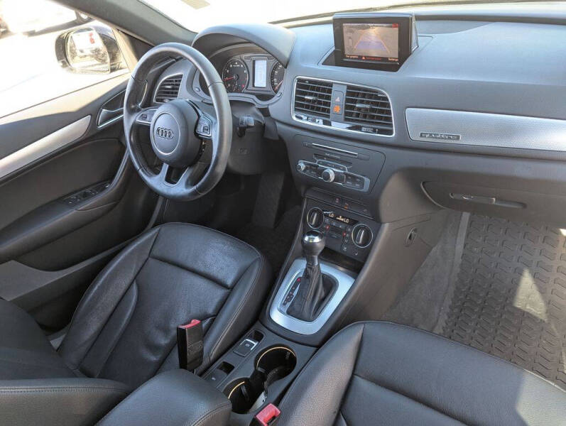 2016 Audi Q3 2.0T quattro Premium Plus