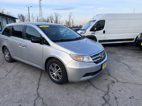 Ashland minivan sales