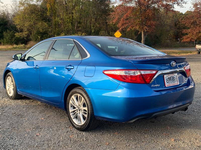 2017 Toyota Camry SE