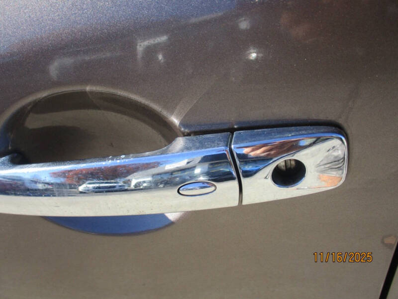 2011 Nissan Murano LE