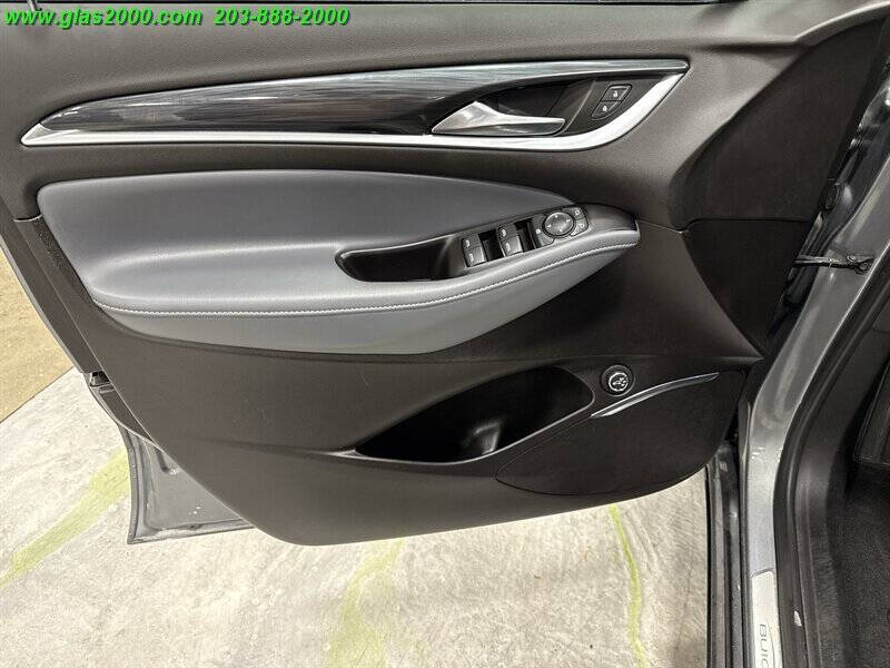 2019 Buick Enclave Essence