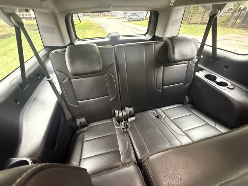 2017 Chevrolet Suburban LT