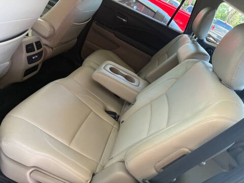 2017 Honda Pilot EX