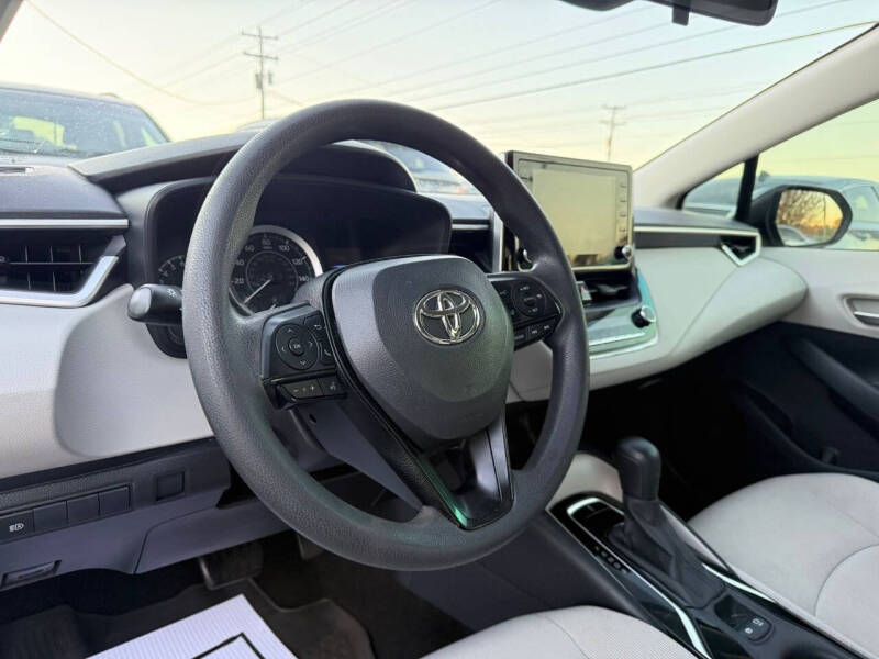 2020 Toyota Corolla LE