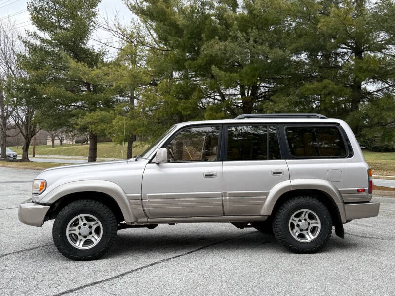 1996 Lexus LX null photo 18