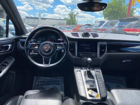 2018 Porsche Macan