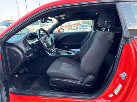 2020 Dodge Challenger SXT