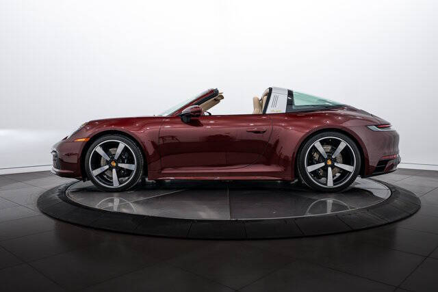 2021 Porsche 911 Targa 4S Heritage Design Edition
