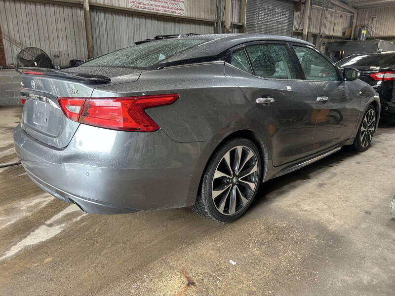 2017 Nissan Maxima 3.5 SR