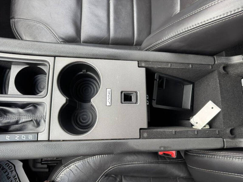 2018 Ford Taurus SEL