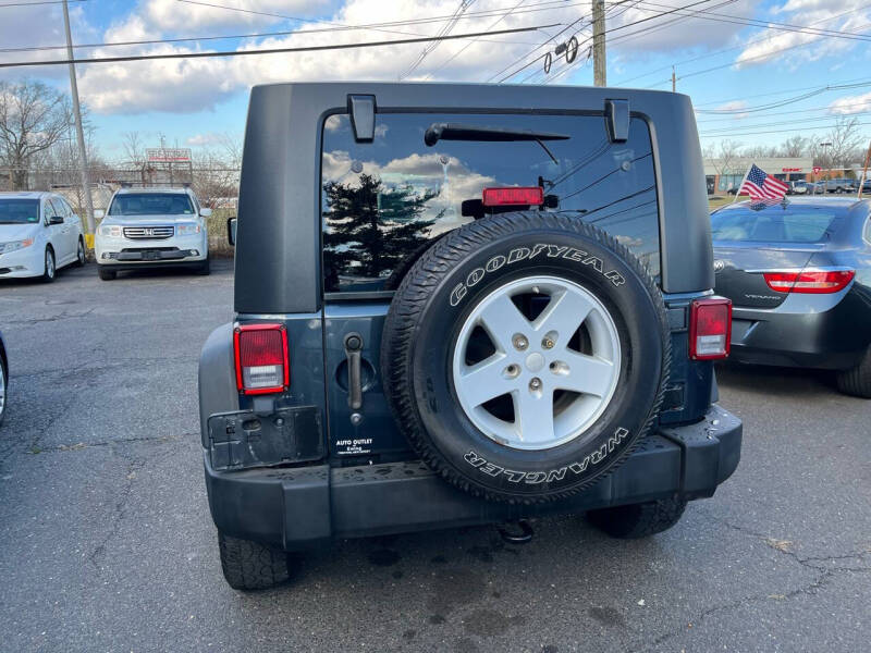 2008 Jeep Wrangler Unlimited X photo 6