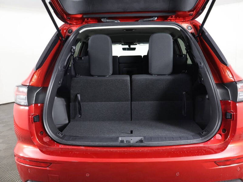 2025 Mitsubishi Outlander ES