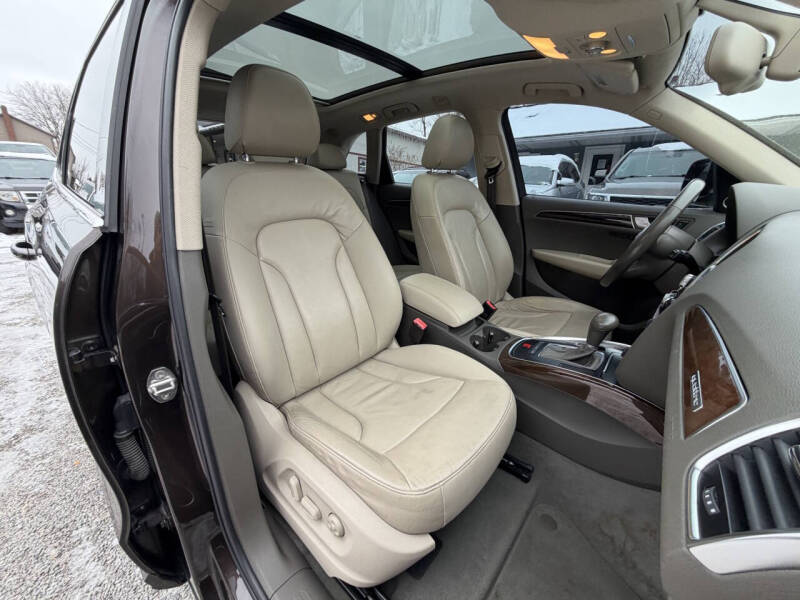 2011 Audi Q5 2.0T quattro Premium Plus