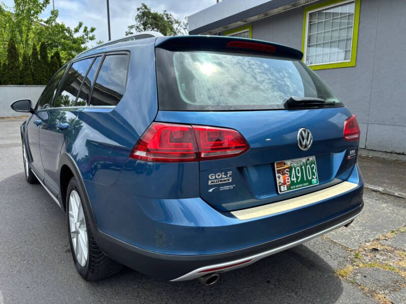 2017 Volkswagen Golf Alltrack