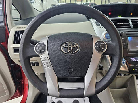 2012 Toyota Prius v Two