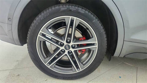 2024 Audi Q5 e quattro S line Prestg 55 TFSI