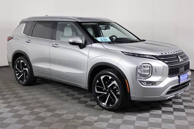2024 Mitsubishi Outlander SEL