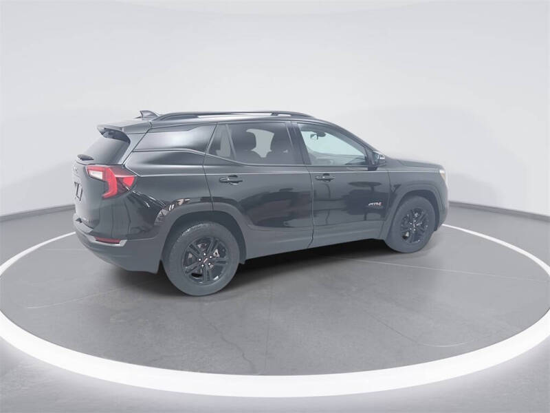 2022 GMC Terrain AT4