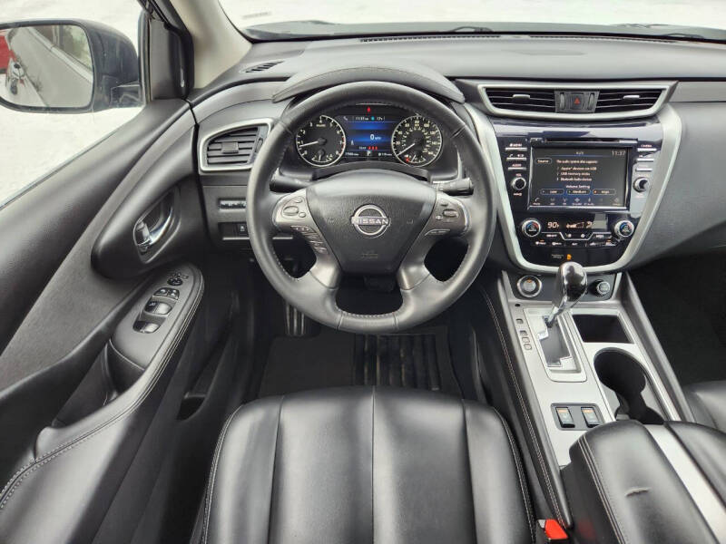 2023 Nissan Murano SV