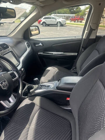 2019 Dodge Journey SE