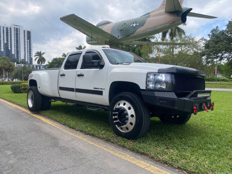 2007 Chevrolet Silverado 3500 LTZ photo 26