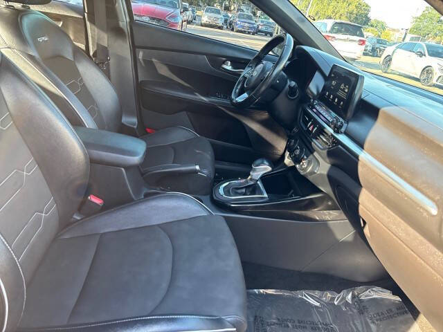 2021 Kia Forte GT Line