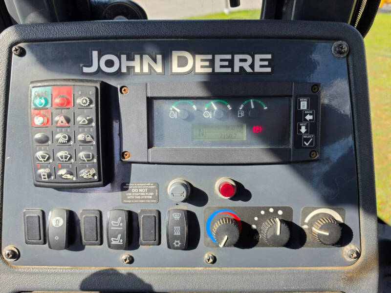 2015 John Deere 410K