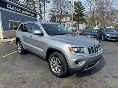 2015 Jeep Grand Cherokee for sale at CLASSIC MOTOR CARS in West Allis WI