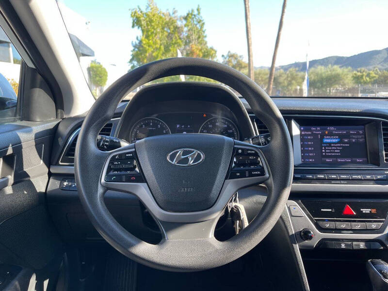 2018 Hyundai Elantra