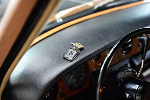 1972 Rolls-Royce SILVER CLOUD LWB