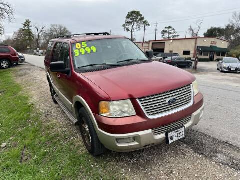 2005 Ford Expedition for sale at SCOTT HARRISON MOTOR CO in Houston TX
