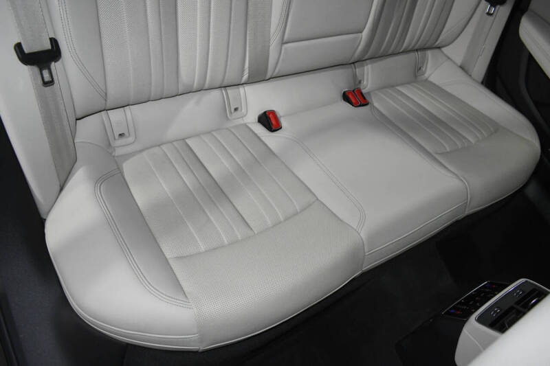 2022 Audi A6 quattro Premium Plus 55 TFSI