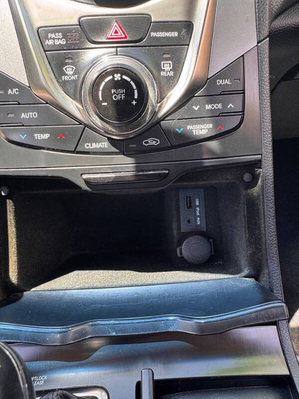 2013 Hyundai Azera