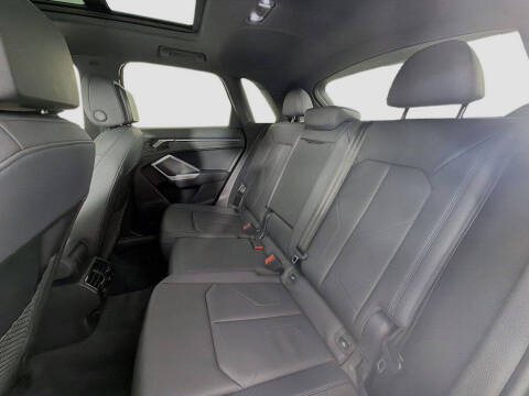 2025 Audi Q3 quattro S line Prem Plus 45 TFSI