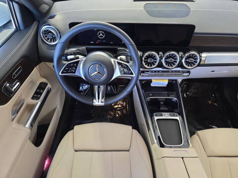 2025 Mercedes-Benz GLB GLB 250