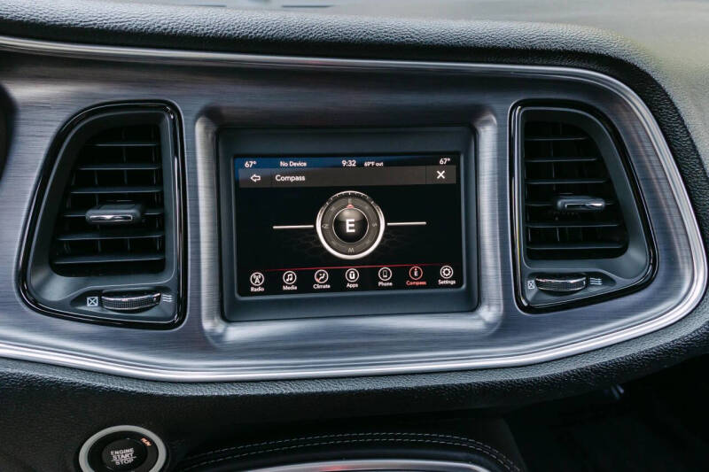 2017 Dodge Challenger