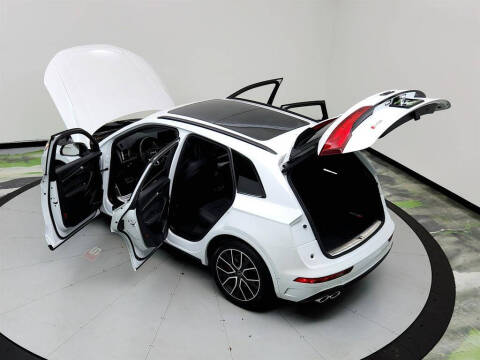 2023 Audi SQ5 3.0T quattro Prestige