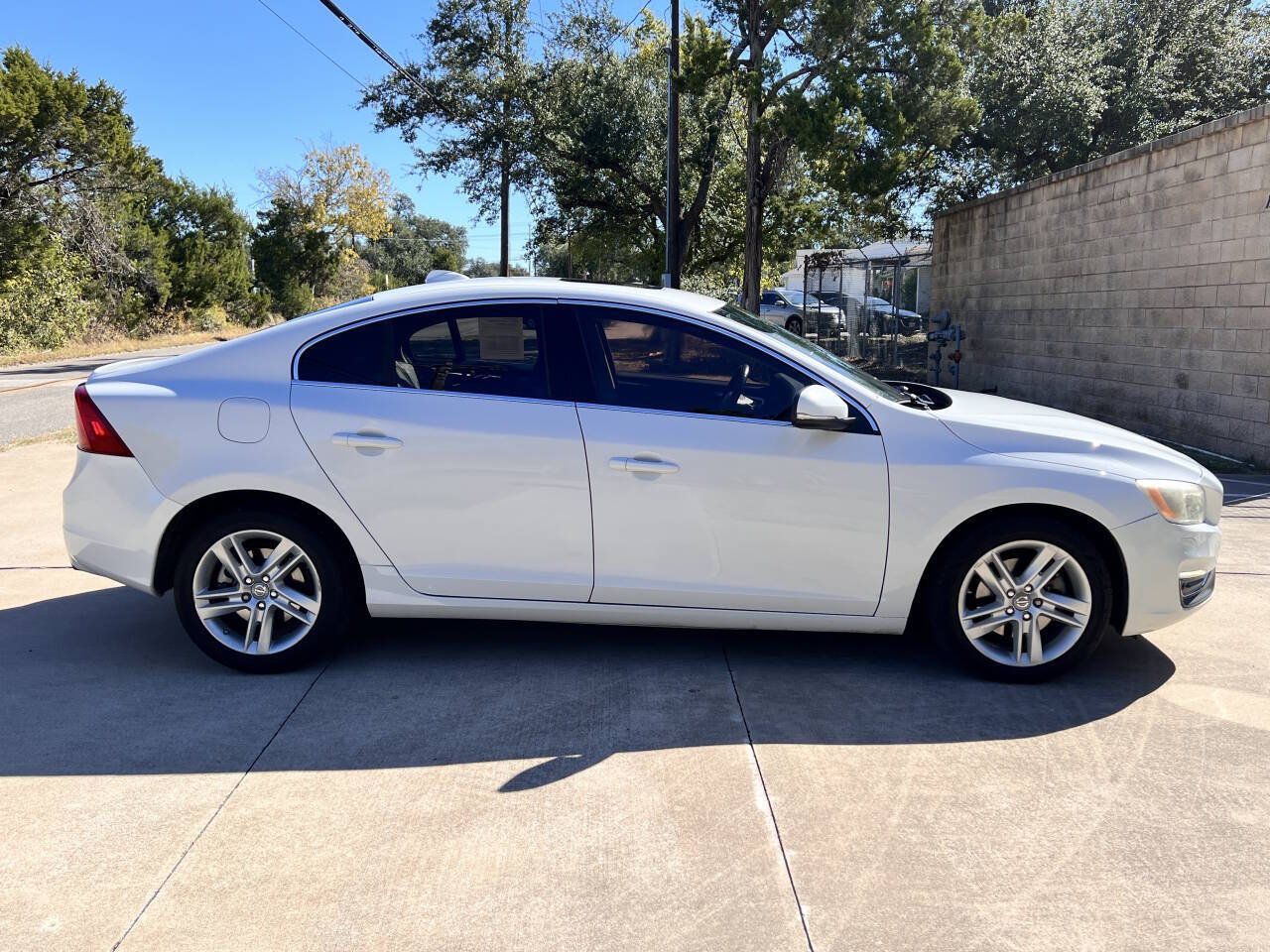 Used Car 2015 Volvo S60  T5 Drive E Premier Plus 4dr Sedan For Sale Under $12,000 In Austin, Texas