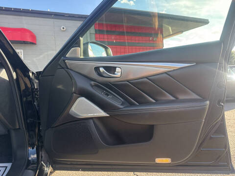 2017 Infiniti Q50 2.0T Premium