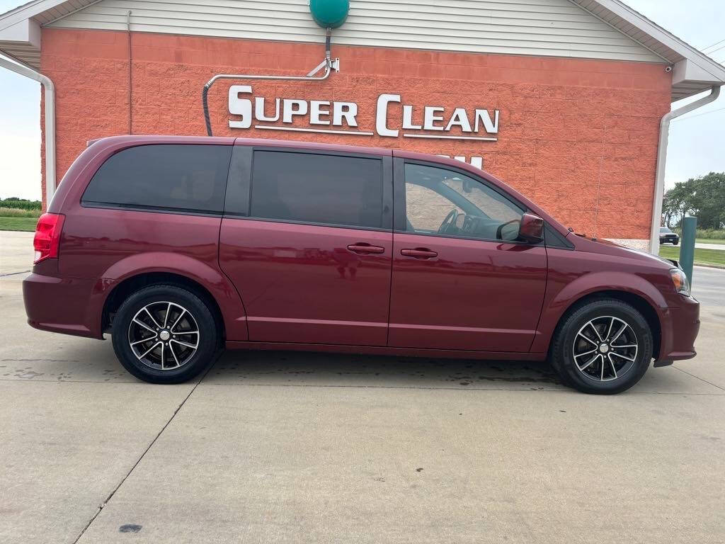 2019 Dodge Grand Caravan for sale at Illinois Auto Wholesalers in Tolono, IL