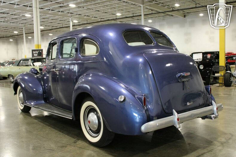 1939 Packard Six