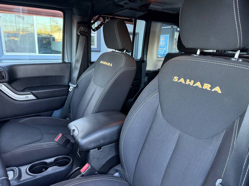 2015 Jeep Wrangler Unlimited Sahara