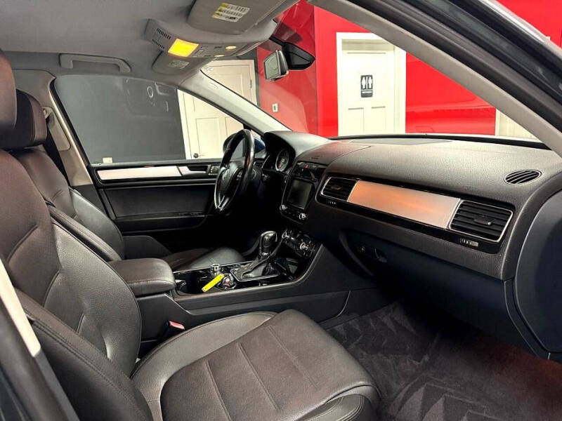 2014 Volkswagen Touareg