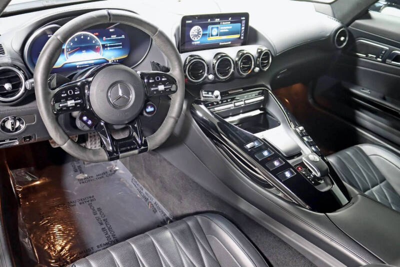 2021 Mercedes-Benz AMG GT