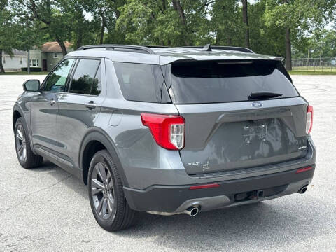 2023 Ford Explorer XLT